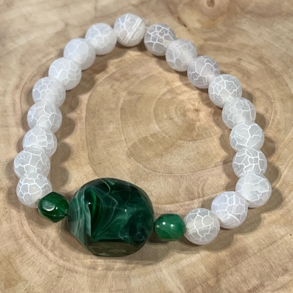 shellymic jewelry Jewelry - Stretch Bracelet